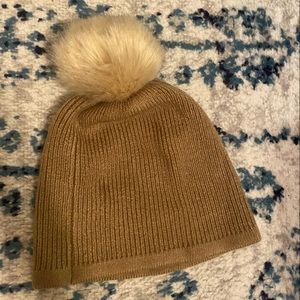 Aritzia Main Character beanie